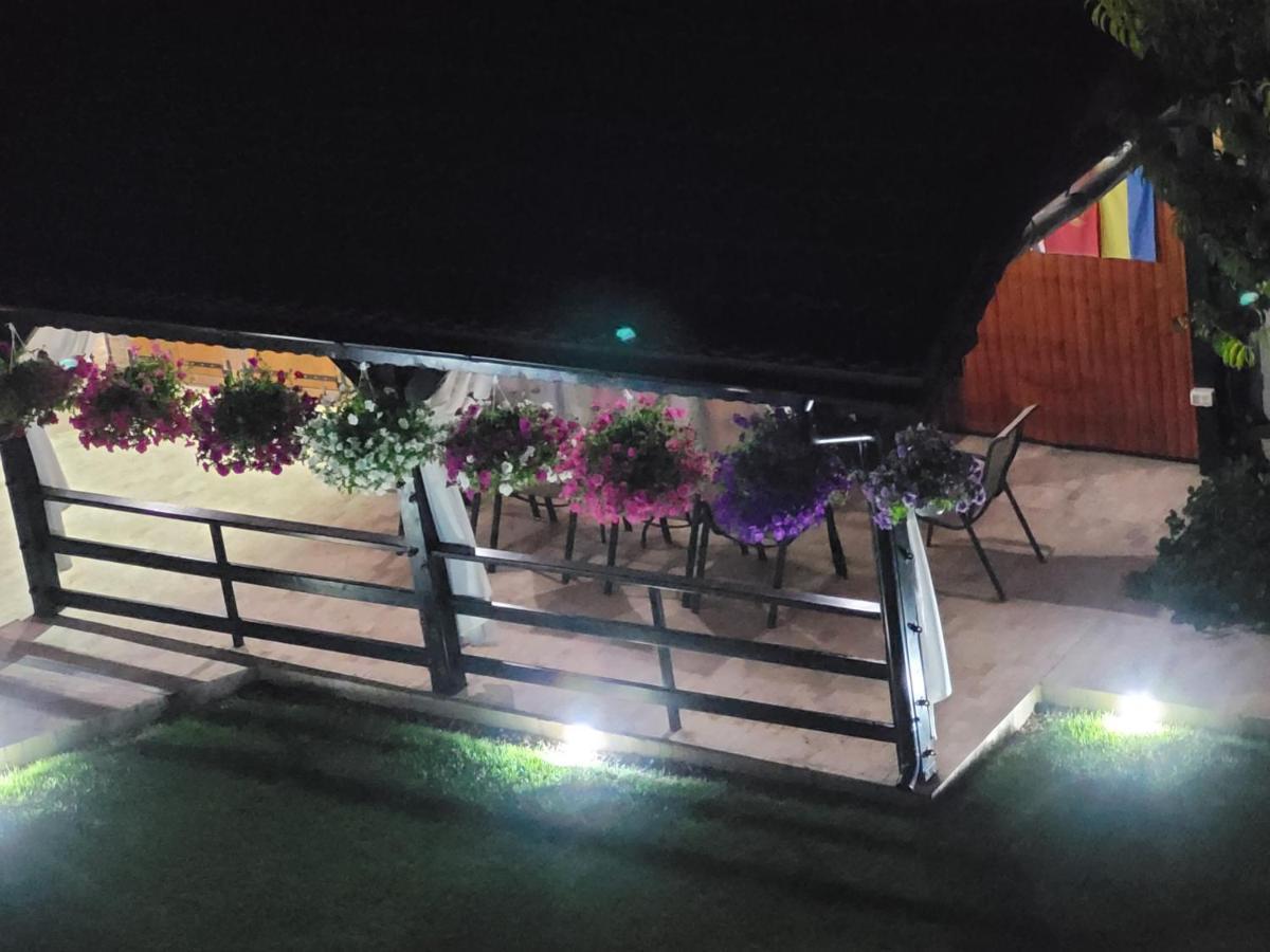 Kys House Hotel เตคีร์กิโอล ภายนอก รูปภาพ