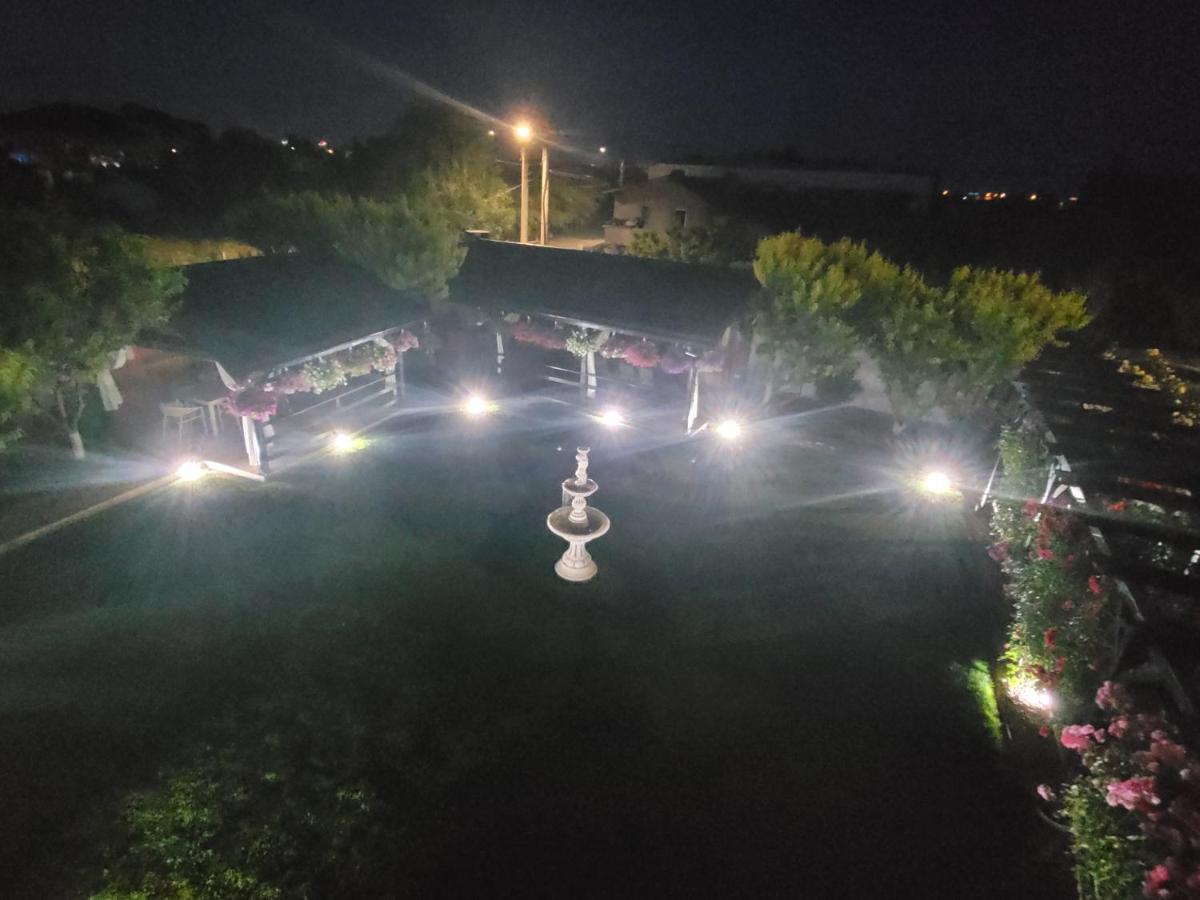 Kys House Hotel เตคีร์กิโอล ภายนอก รูปภาพ