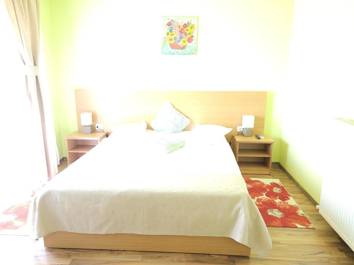 Kys House Hotel เตคีร์กิโอล ภายนอก รูปภาพ
