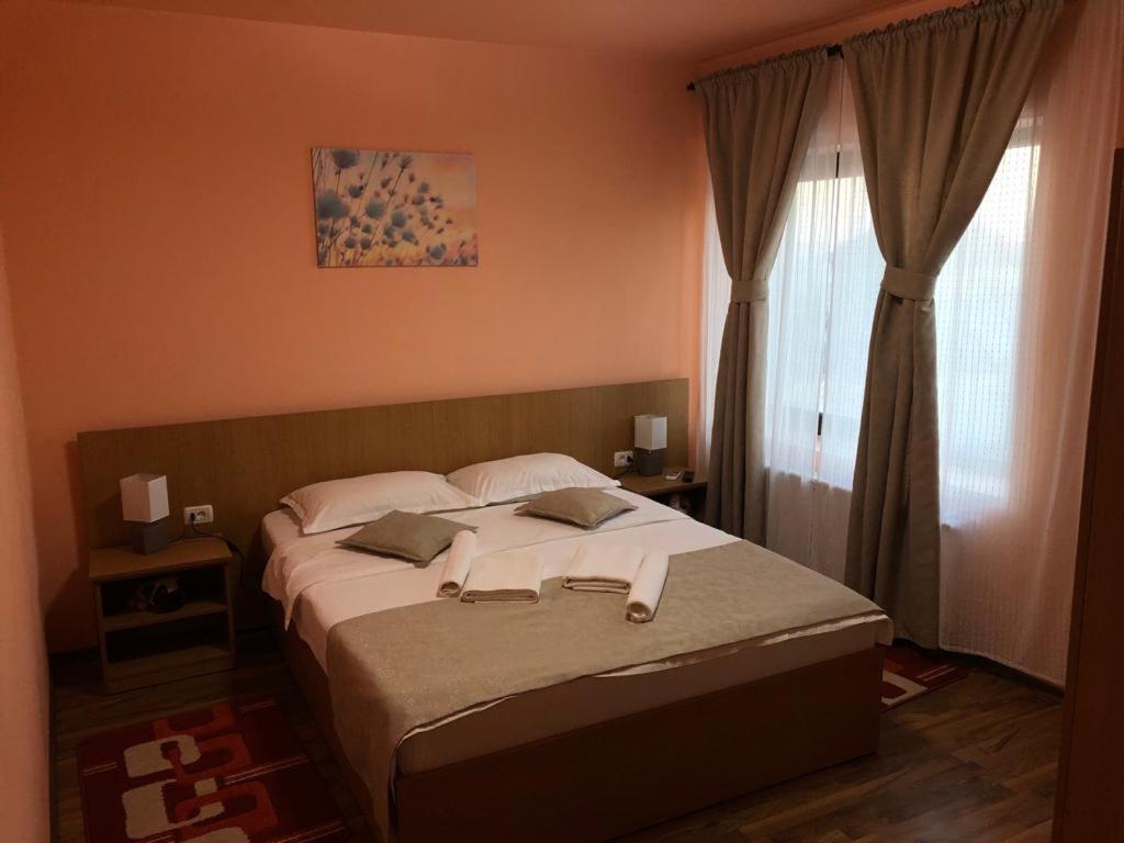 Kys House Hotel เตคีร์กิโอล ภายนอก รูปภาพ