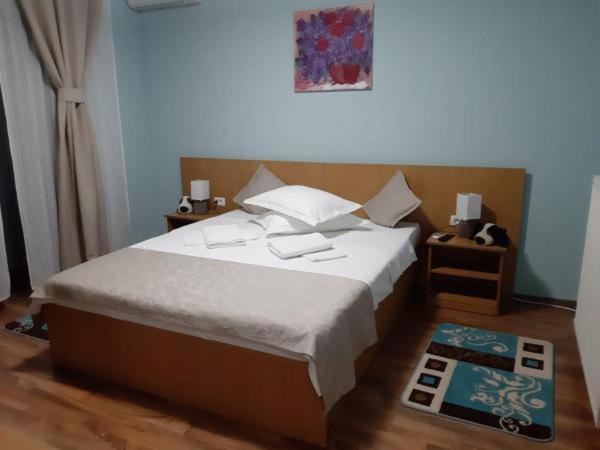 Kys House Hotel เตคีร์กิโอล ภายนอก รูปภาพ