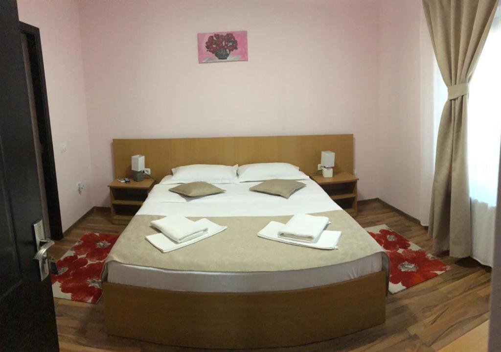 Kys House Hotel เตคีร์กิโอล ภายนอก รูปภาพ